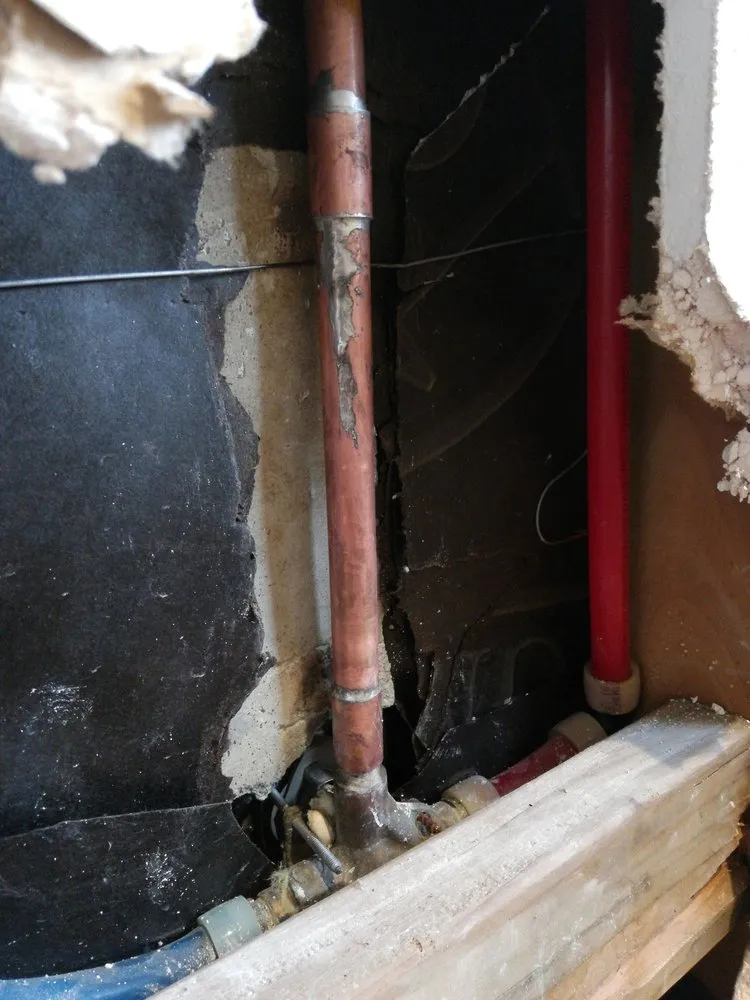 Emergency leak detection for homes in Eastvale, CA by AccuServe Plumbing & Drain