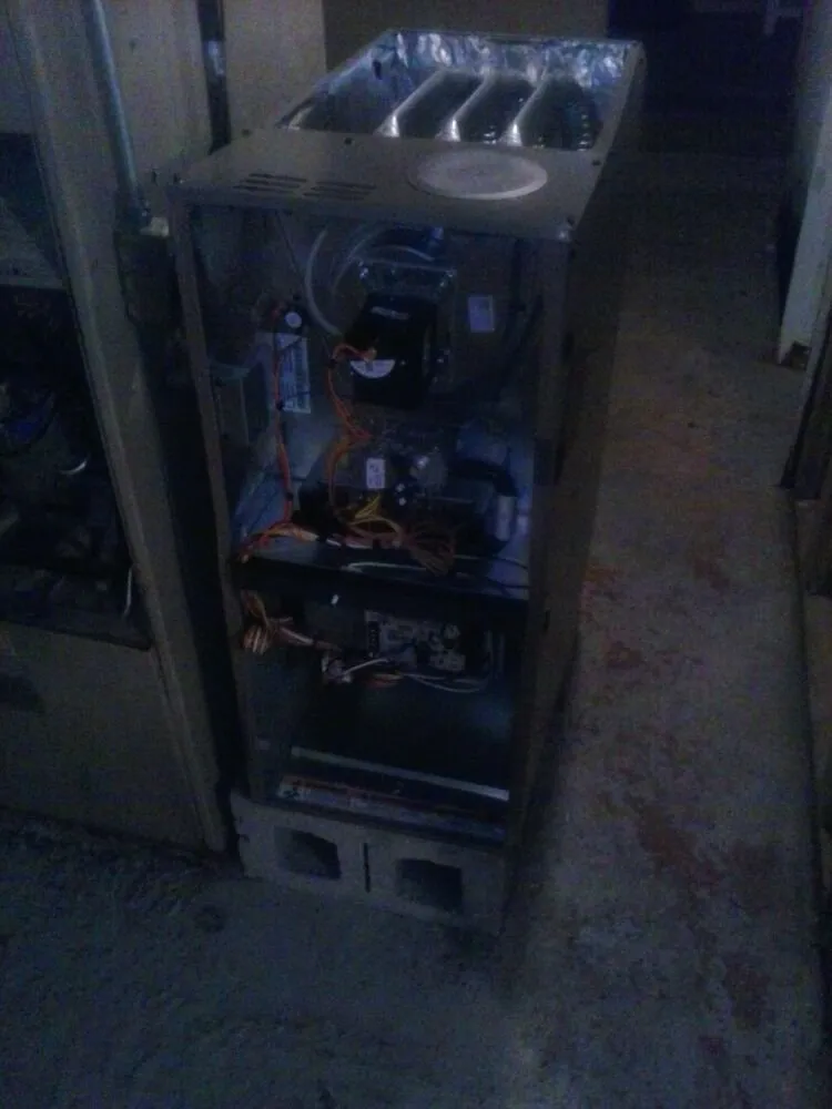 Slide of Ace Appliance