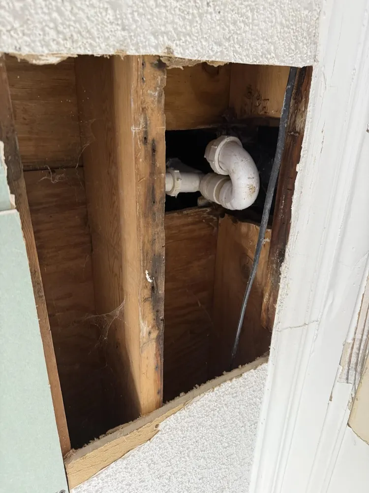 Slide of Ace Maintenance & Repairs