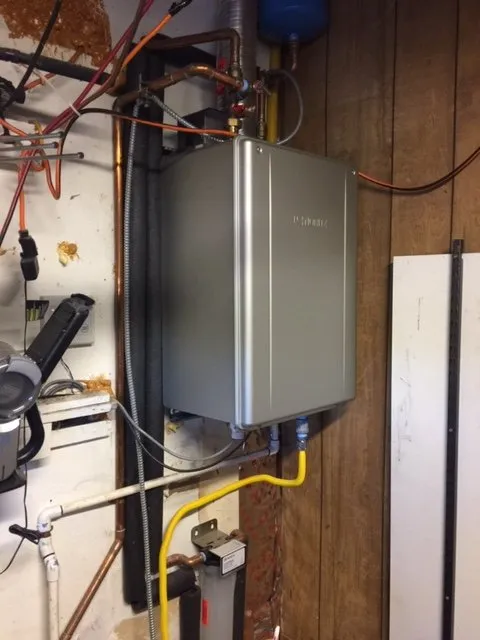 Slide of Ace Pelizon Plumbing