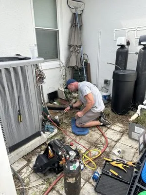 Ace Solves It All Logo