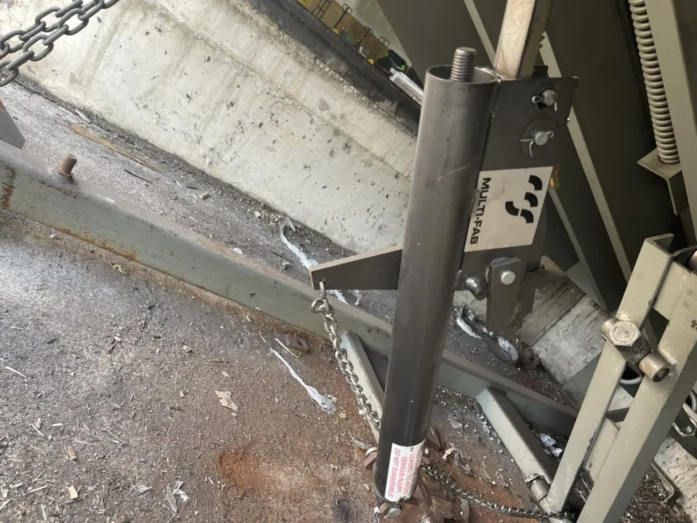 Slide of Achenbach Services