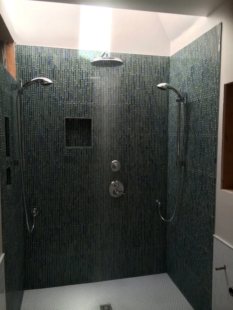 Slide of ACL Inc. Andrew Carothers-Liske