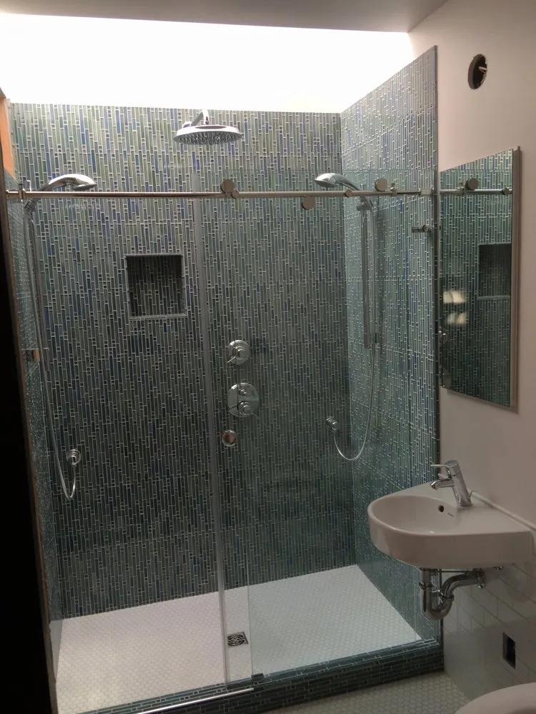 Slide of ACL Inc. Andrew Carothers-Liske