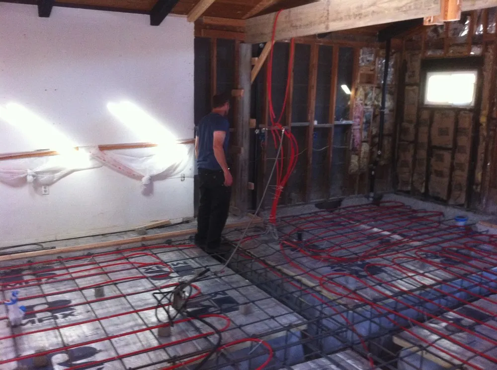 Slide of ACL Inc. Andrew Carothers-Liske