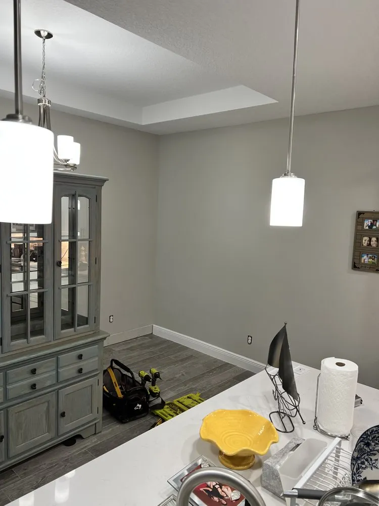 Slide of Action Handy Man