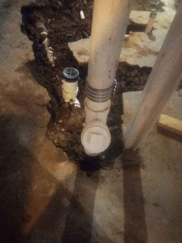 Emergency plumbing repair for homes in Youngstown, OH by Admiral Plumbing and Drain Services