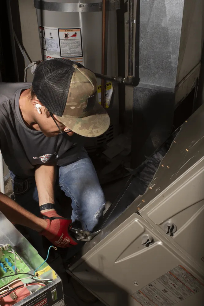 Reliable water heater service service in Pleasant Grove, UT - Admiral Plumbing Heating Cooling