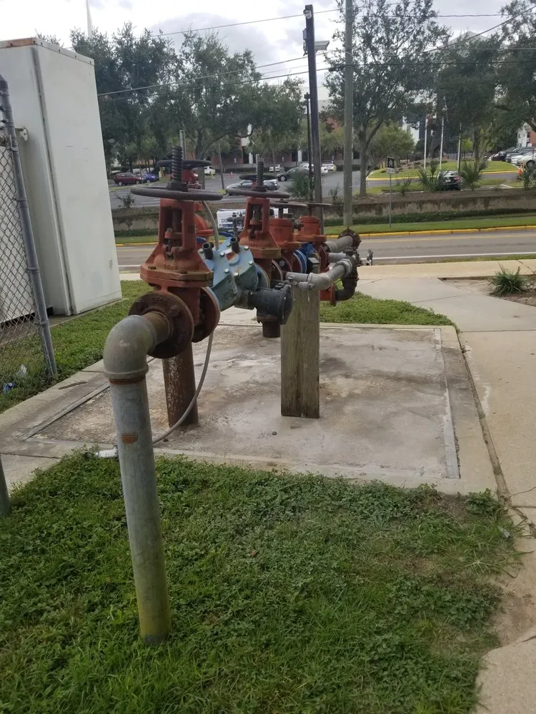 Expert emergency plumbing experts serving Crawfordville, FL - Advanced Connections