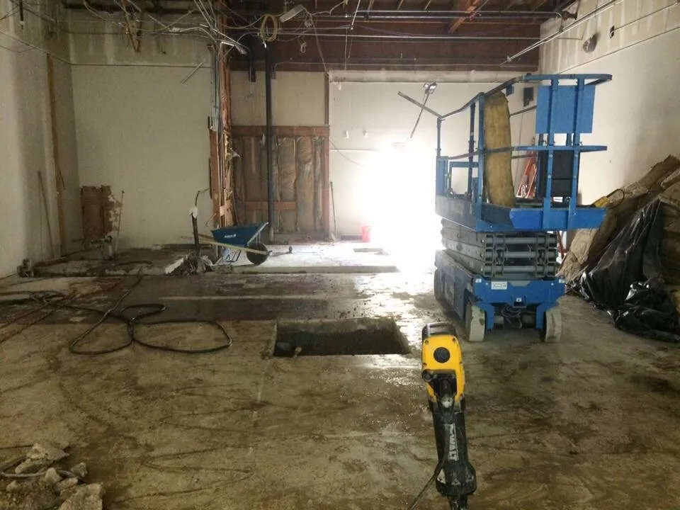 Slide of Advanced Maintenance Services