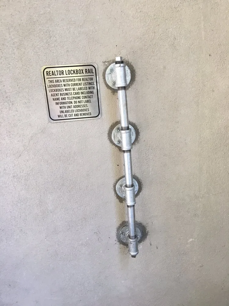 Slide of Advanced Maintenance Services