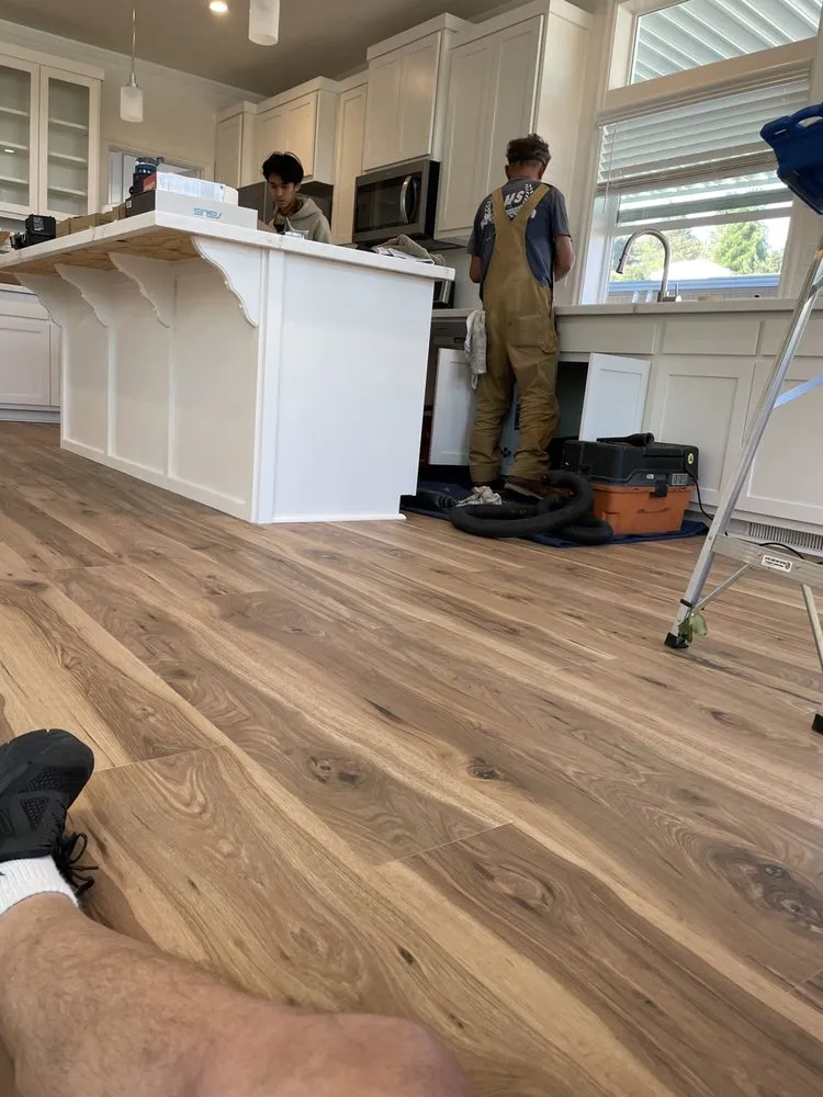 Slide of Advanced Mechanical Services