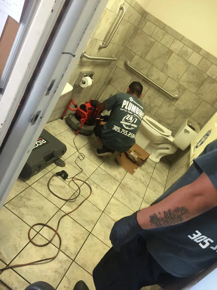 Quality plumbing repair service in Cutler Bay, FL - Advanced Plumbing Emergency Services