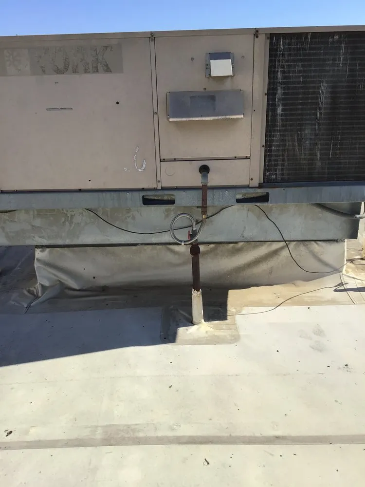 Professional emergency plumbing for homes in Vacaville, CA by Advanced Plumbing Heating and Air