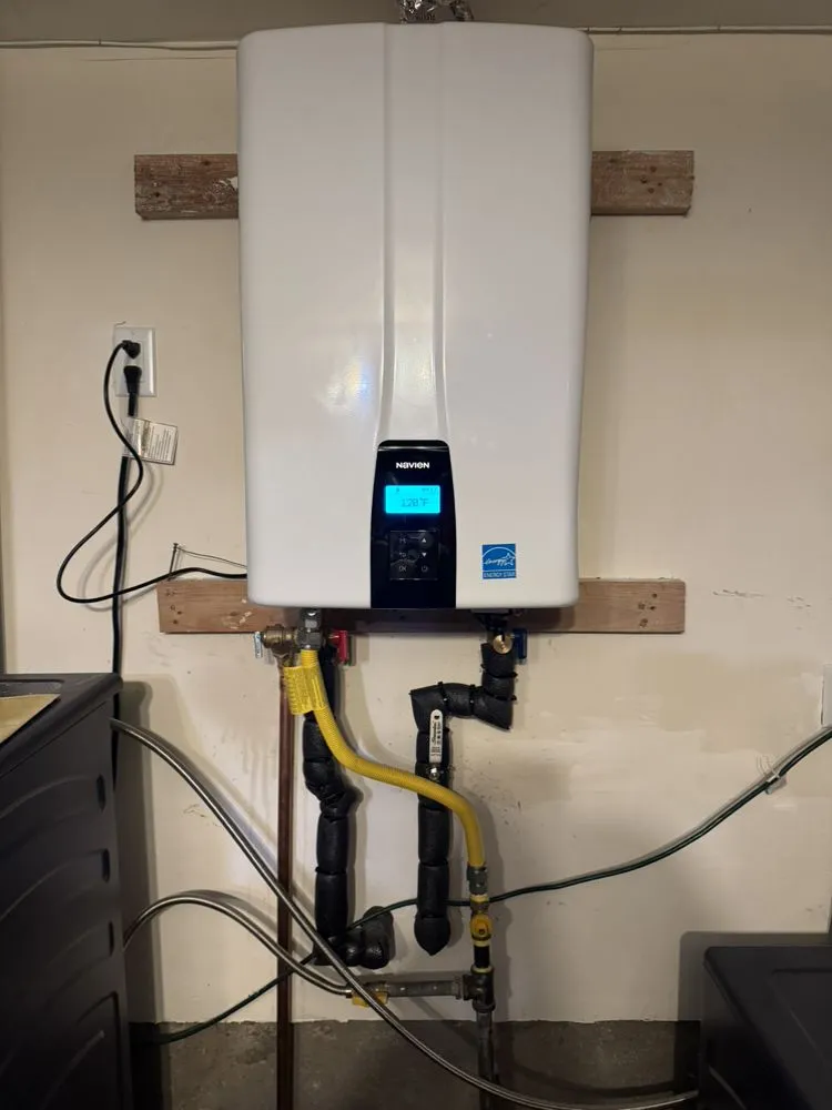 Slide of Advantage Plumbing & Drain