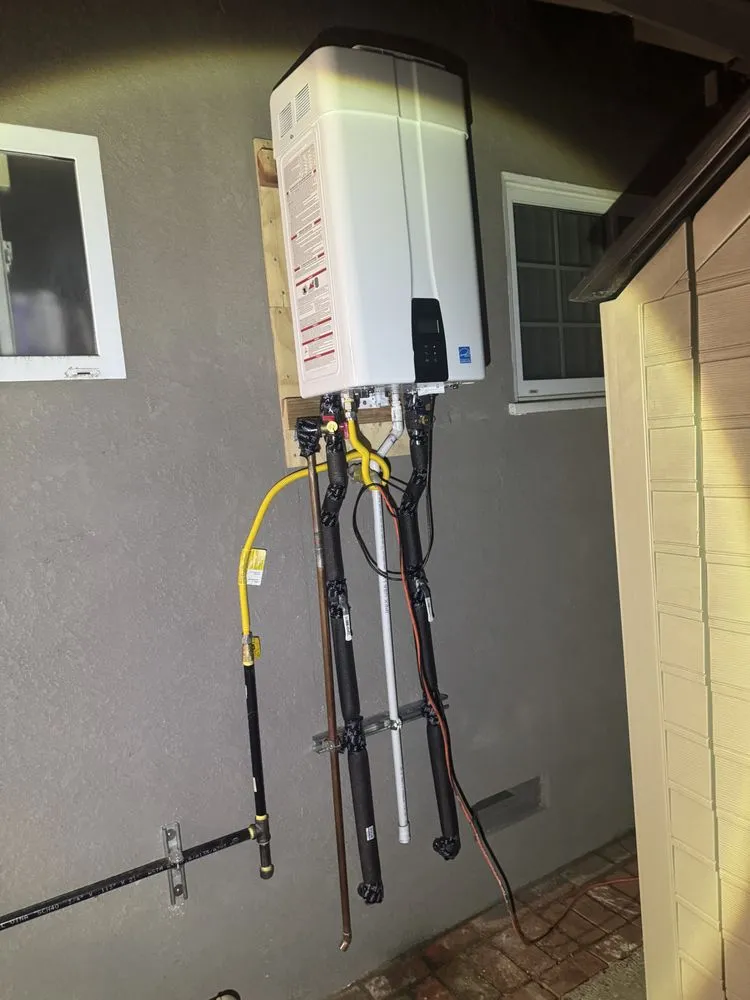 Slide of Advantage Plumbing & Drain