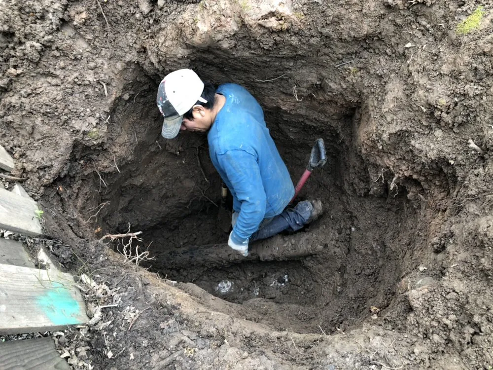 Slide of AdvantEdge Plumbing