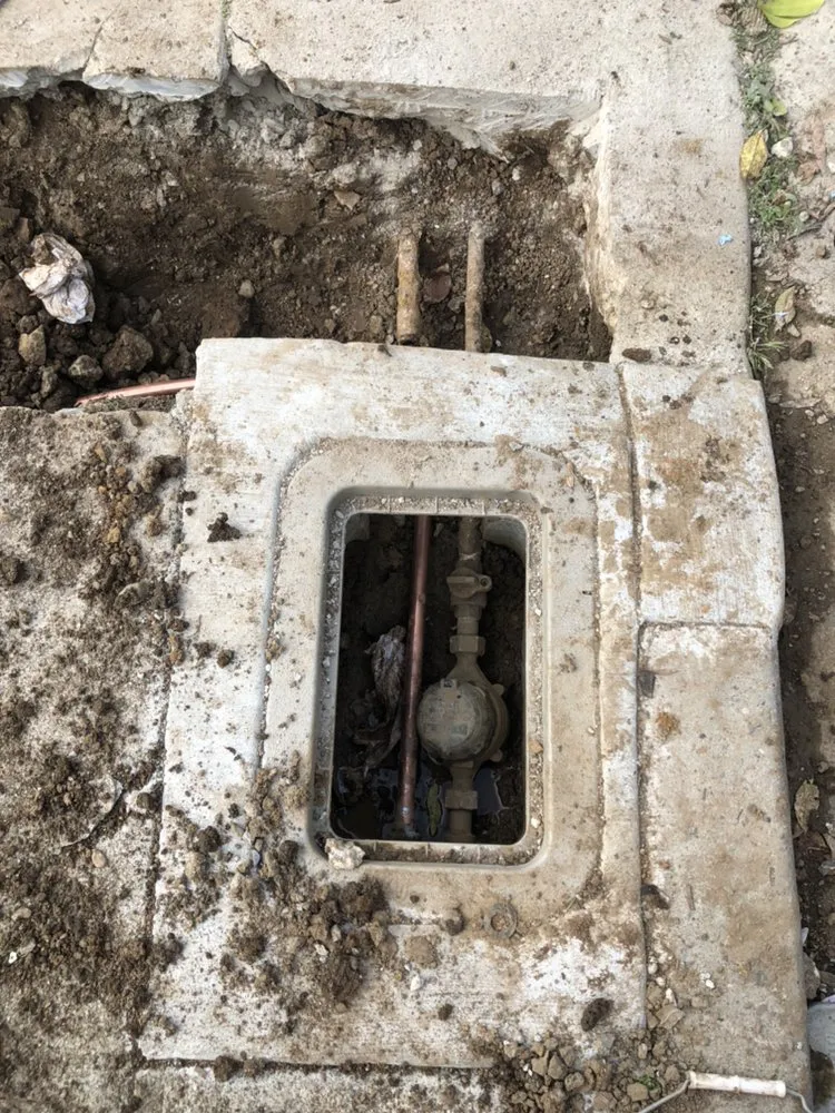 Slide of AdvantEdge Plumbing