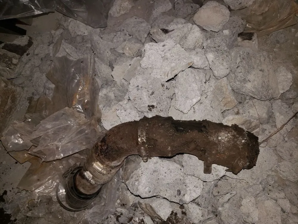 Slide of AdvantEdge Plumbing