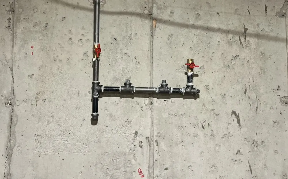 Slide of A&E Gas Tech