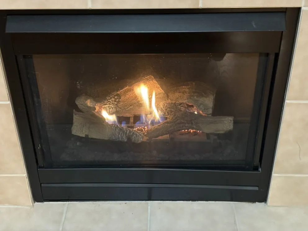 Slide of A&E Gas Tech