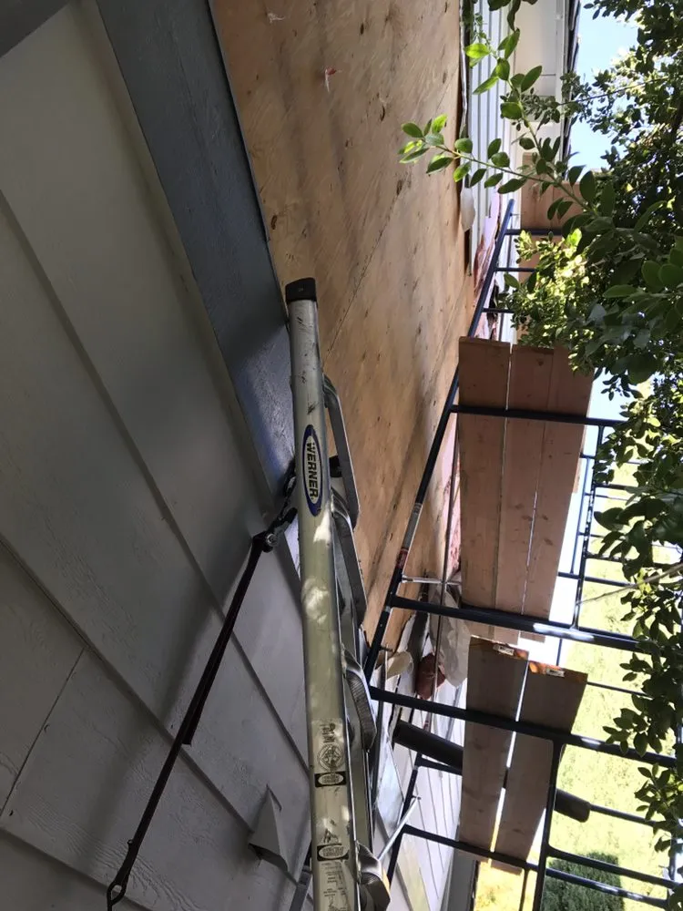 Slide of Affordable Handyman