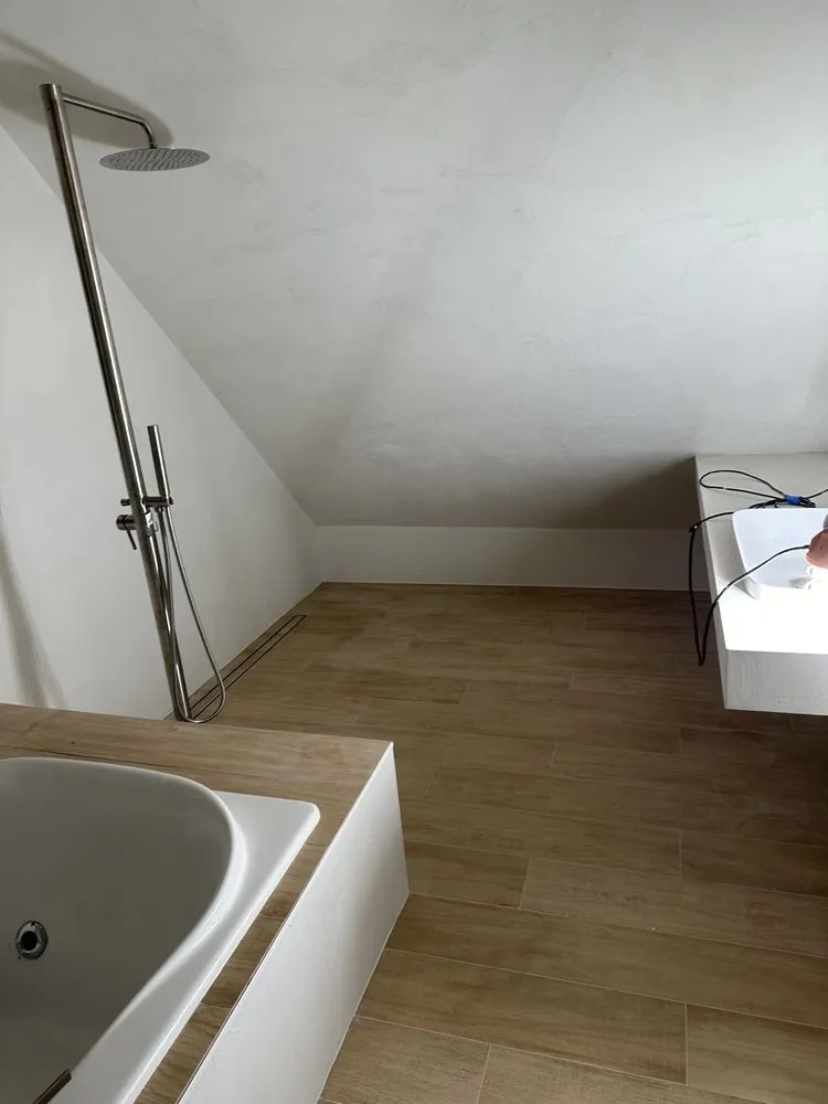 Slide of AG Renovations