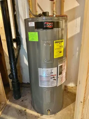 Agenda Emergency Plumber Logo