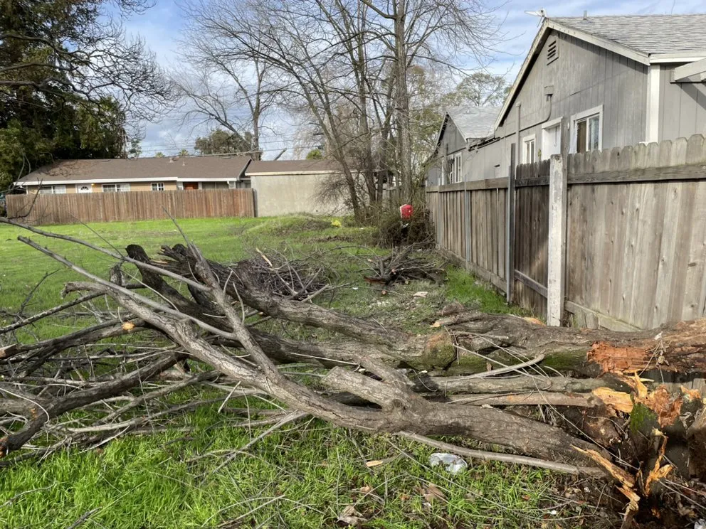 Slide of Ago And Tony Handyman Services