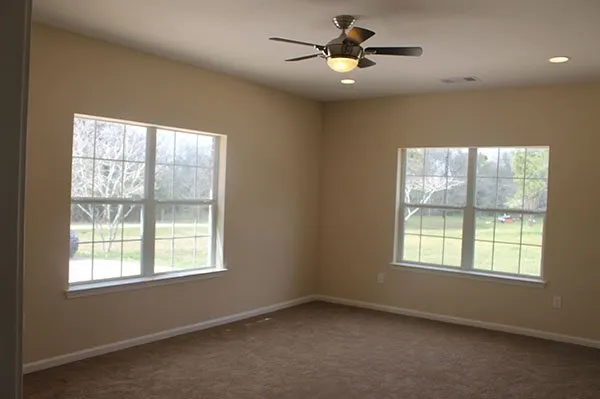 Slide of Aguilar Builders