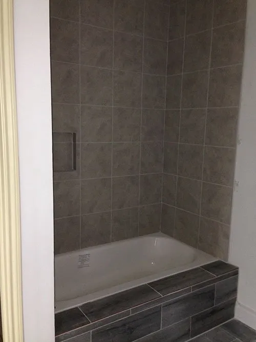 Slide of Aguilar Builders