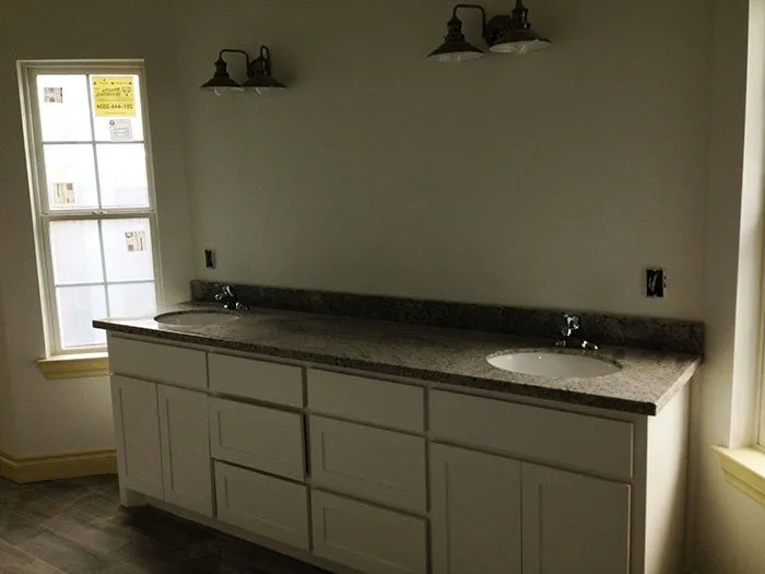 Slide of Aguilar Builders