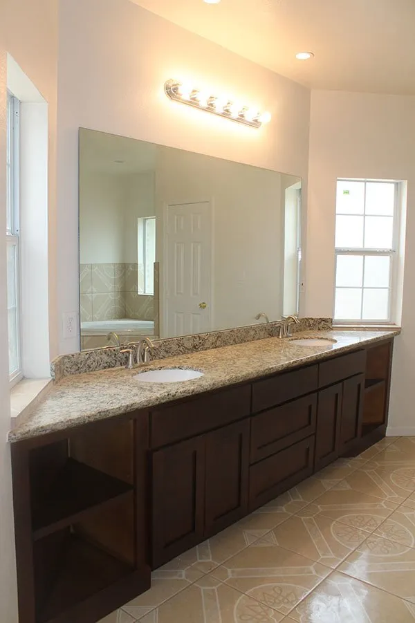 Trusted leak detection experts serving Houston, TX - Aguilar Builders