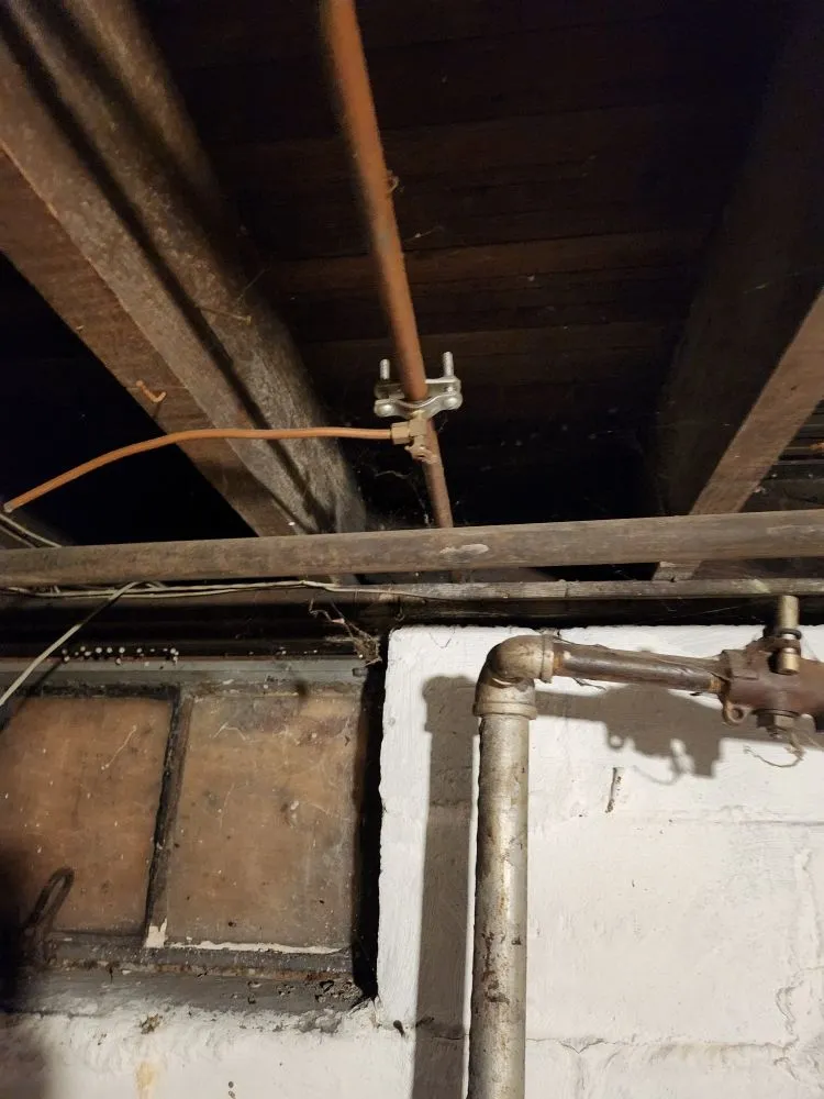 Slide of Aguivel Construction