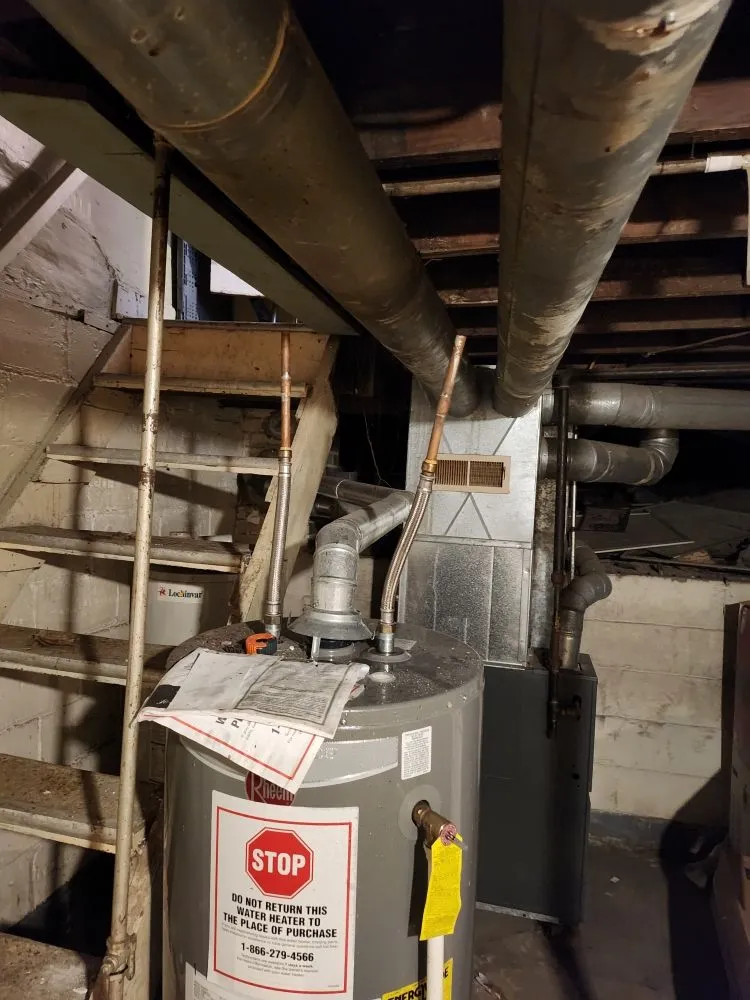 Slide of Aguivel Construction