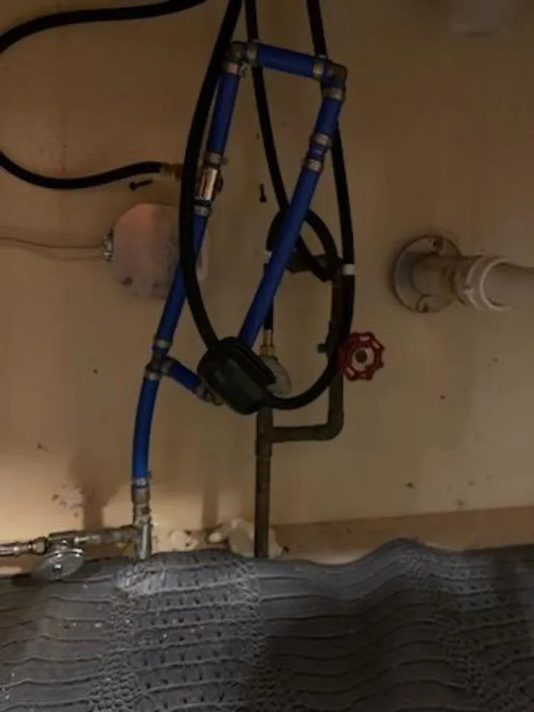 Reliable emergency plumbing in Indianapolis, IN by Aguivel Construction