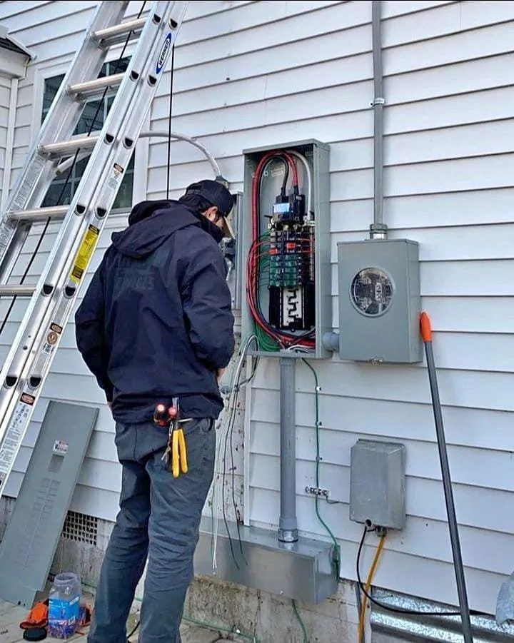 Slide of Ahad Electrical Solutions