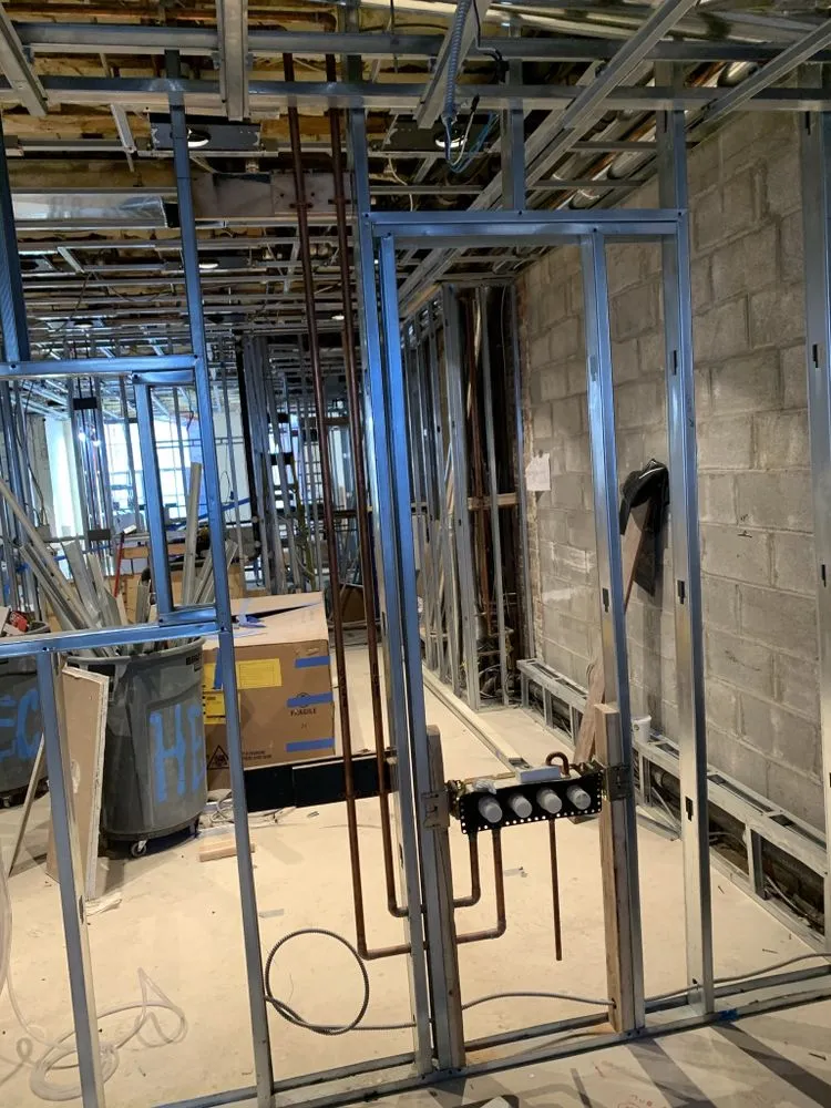 Slide of A&I Mechanical