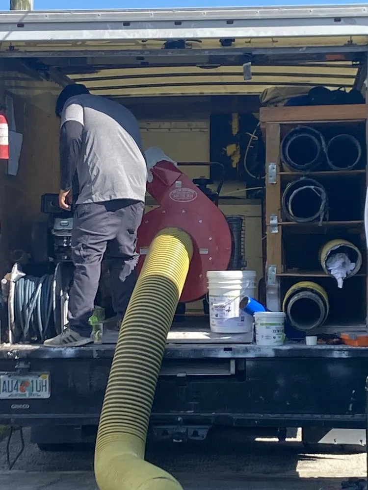 Slide of Air Around the Clock