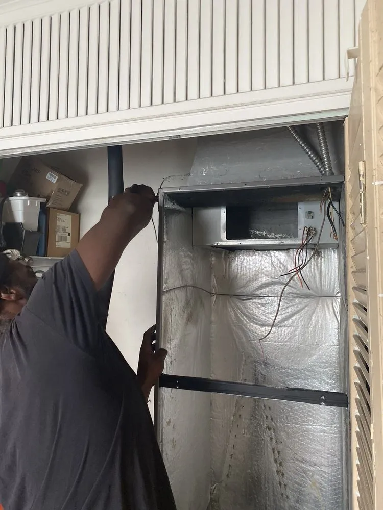 Slide of Air Around the Clock