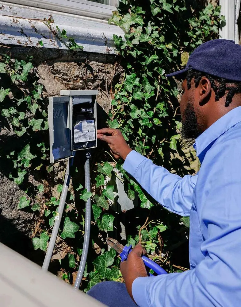 Slide of AirMaster Heating & Cooling Specialists