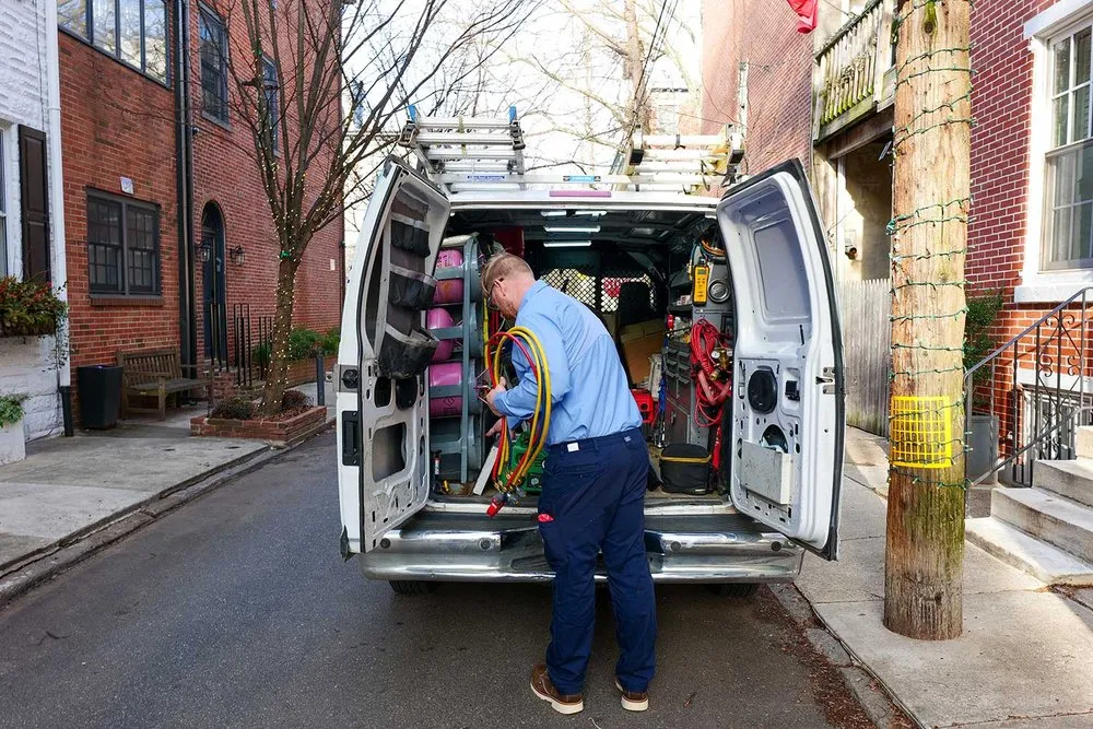 Slide of AirMaster Heating & Cooling Specialists