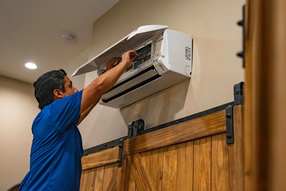 Slide of Airstream Services