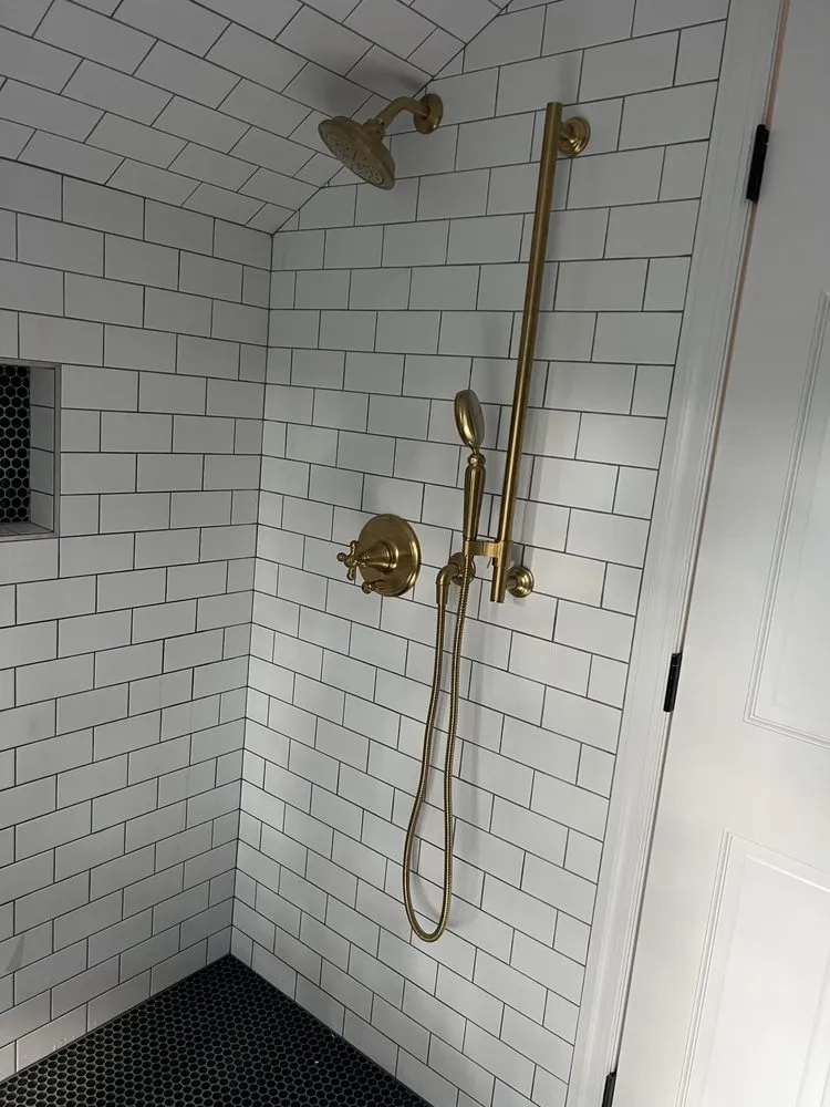 Slide of A&J Pipe Lines