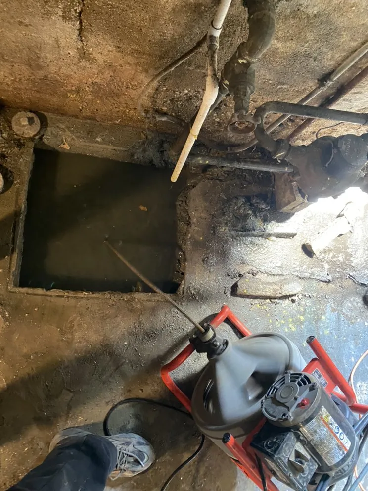 Top-rated leak detection experts serving East Elmhurst, NY - AJ Plumbing