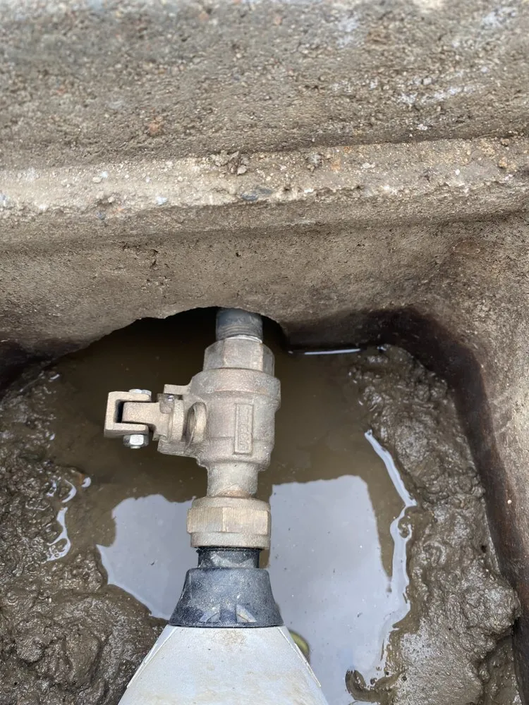 Slide of AJ’s Rootering and Services