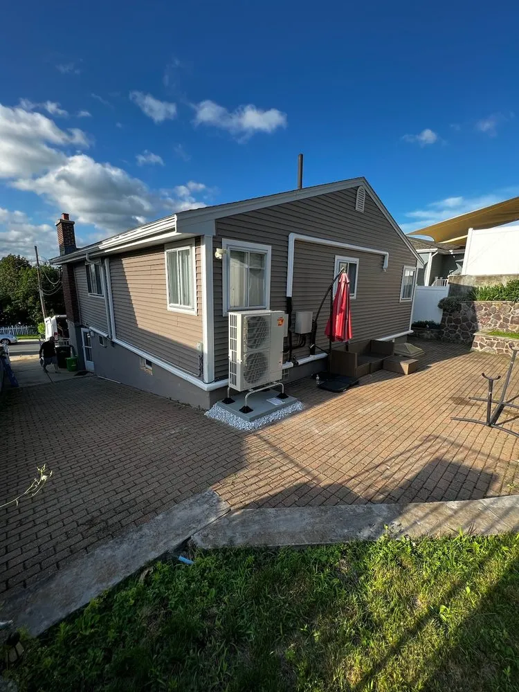 Top-rated emergency plumbing for homes in Watertown, MA by Akian Plumbing, Heating, Cooling & Electric