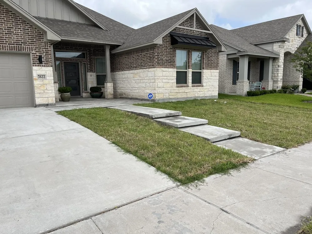 Slide of Alaniz Construction Services