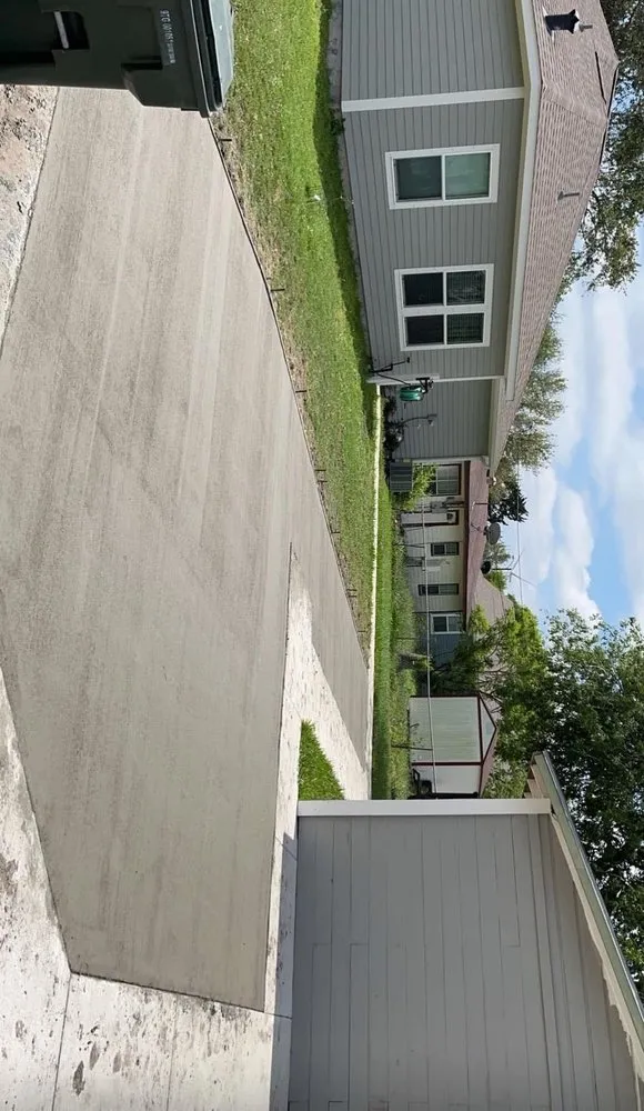 Slide of Alaniz Construction Services