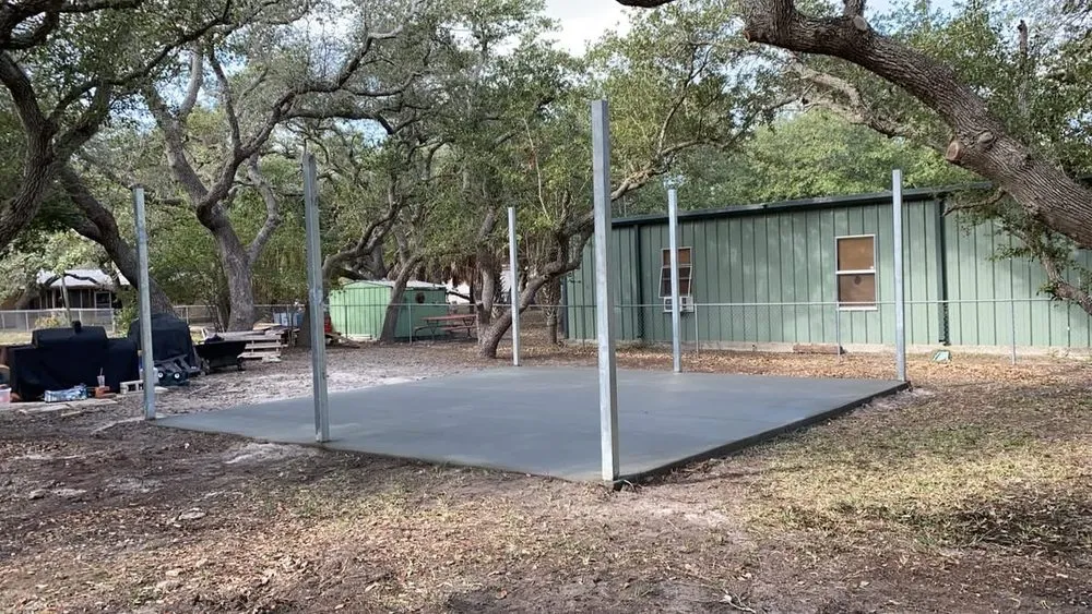 Slide of Alaniz Construction Services